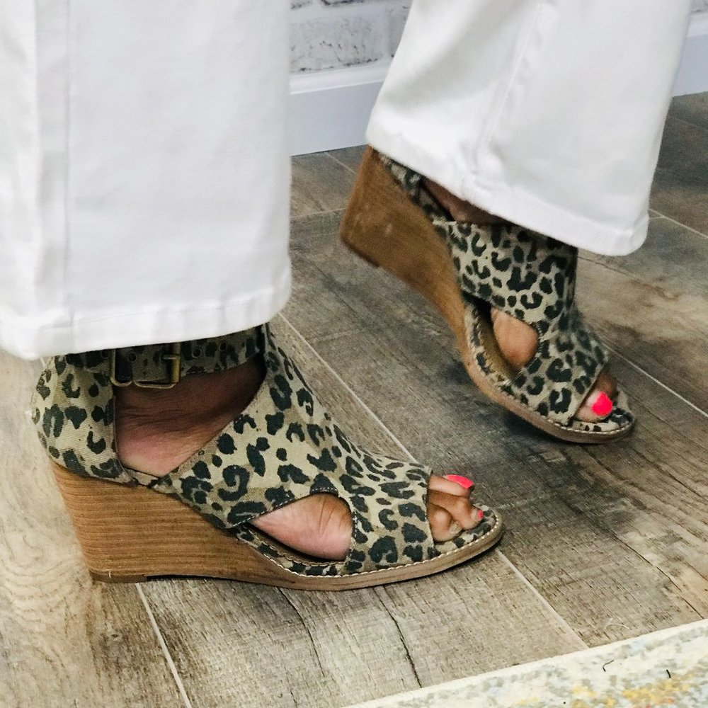 NEW all sizes Gypsy Jazz Leopard Open Toe Side Cutout Wedge Heel